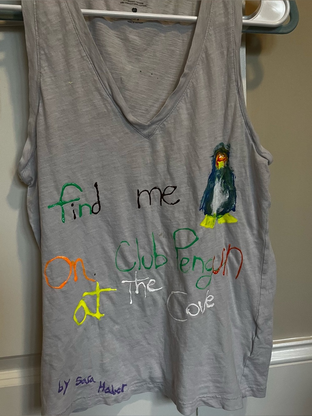Club Penguin Lounge sleep top
